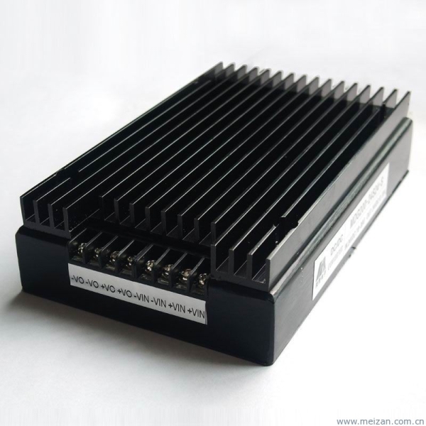 24V转24V/8.33A 200W电源模块 DC-DC 定制电源